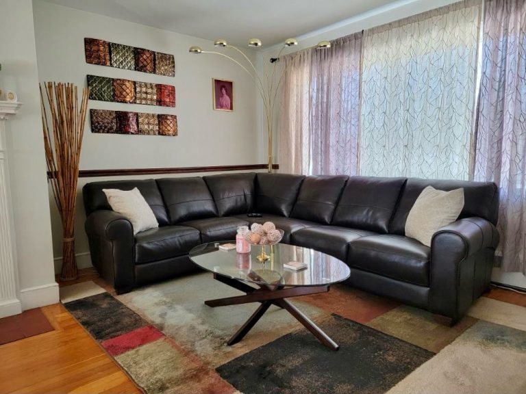 Grove Street Living Room